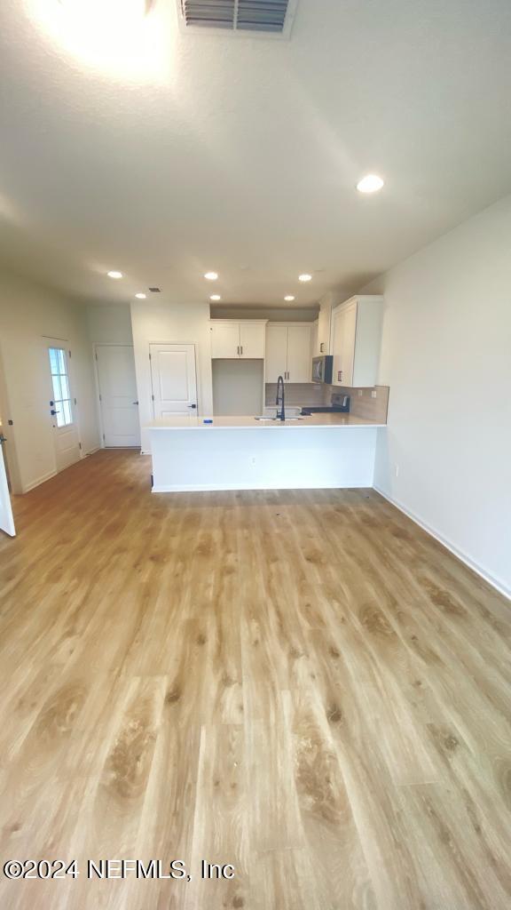 Building Photo - 18 Mellowood Ln