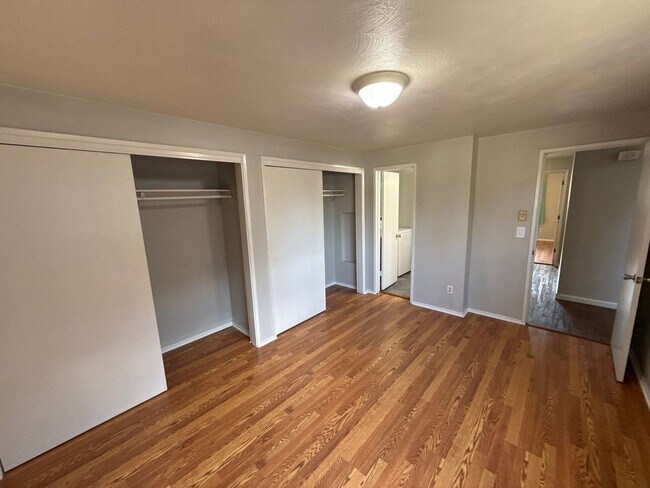 Building Photo - 4776 Buffalo Dr SE