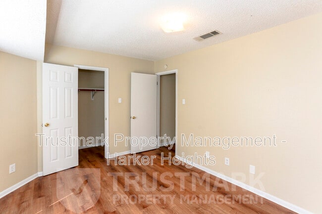 Building Photo - 3103 Courtney Ln