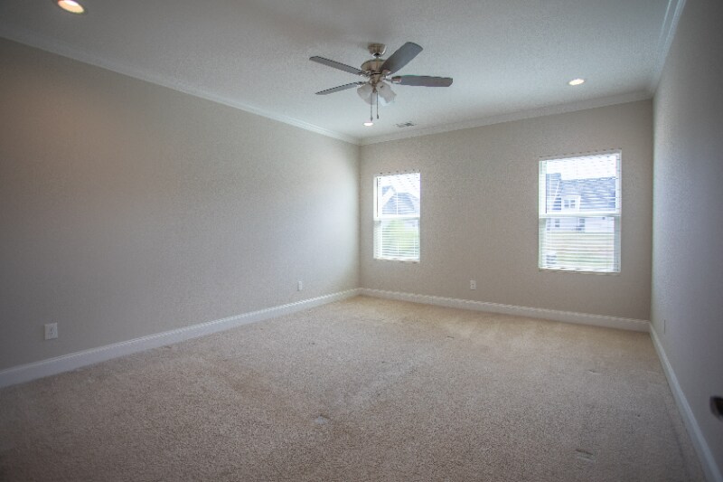 Building Photo - 3436 Pershing Dr