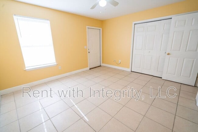 Building Photo - 3314 Sawtooth Dr