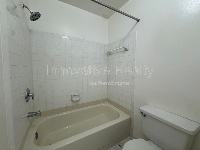 Building Photo - 6118 Curry Ford Rd