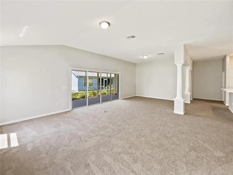 Building Photo - 3840 Burbank Ln