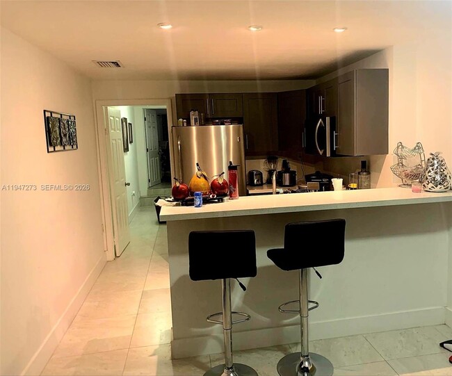 Building Photo - 9285 SW 37th St