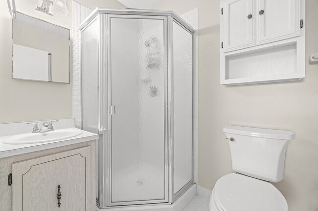 Building Photo - 1521 NW 19th Terrace