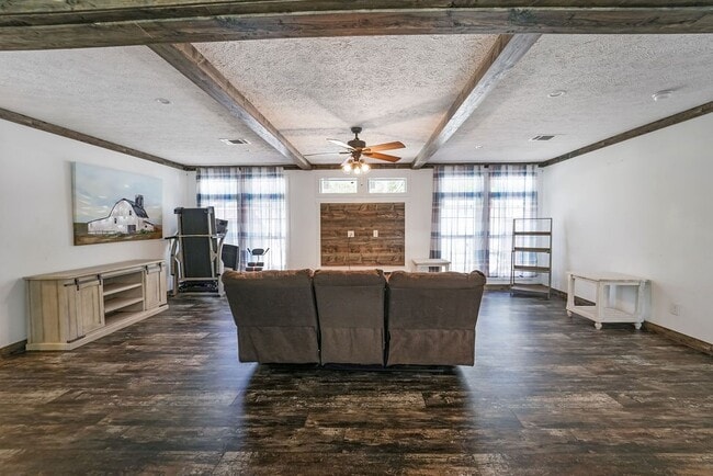 Building Photo - 29703 Midland St