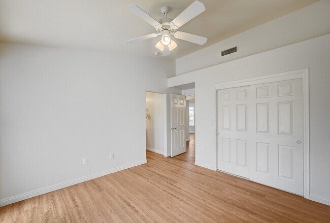 Building Photo - Charming 2 Bedroom, Single-Story Home in S...