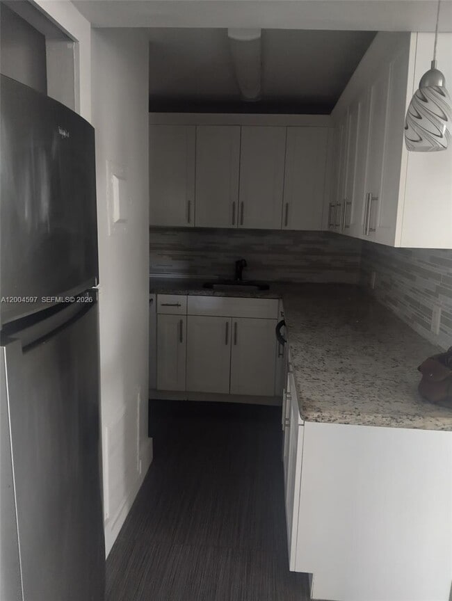 Building Photo - 6969 Collins Ave