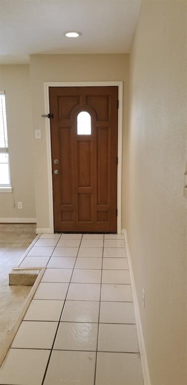 Building Photo - 24506 Cottonwood Cove Ln