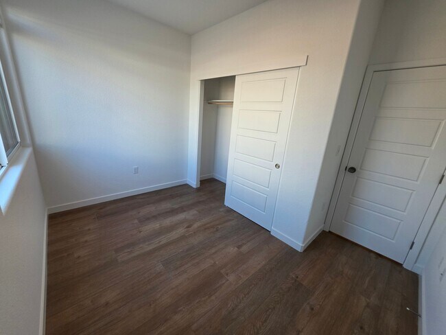 Building Photo - 10221 Terra Franca Wy