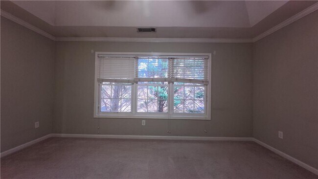 Building Photo - 2398 Meadow Falls Ln