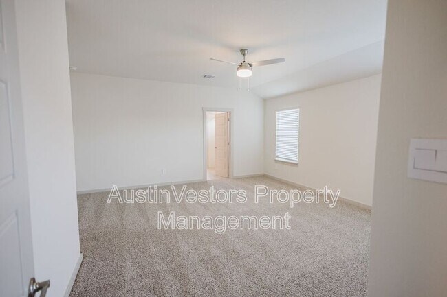 Building Photo - 413 Millbrook Blvd