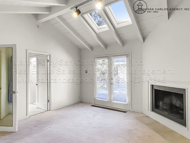 Building Photo - 39 Linda Vista Pl