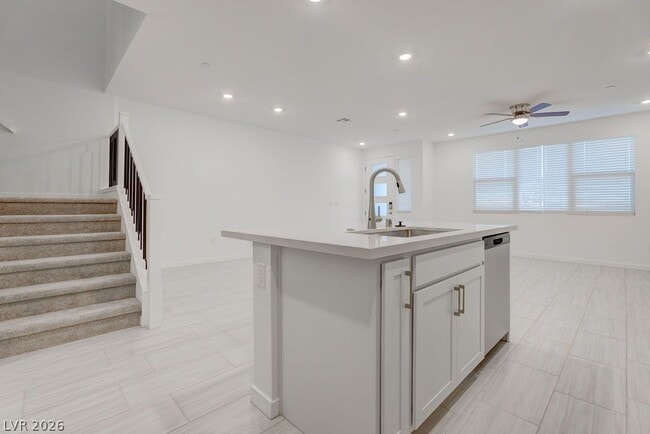 Building Photo - 1588 Hopeful Lark Ln