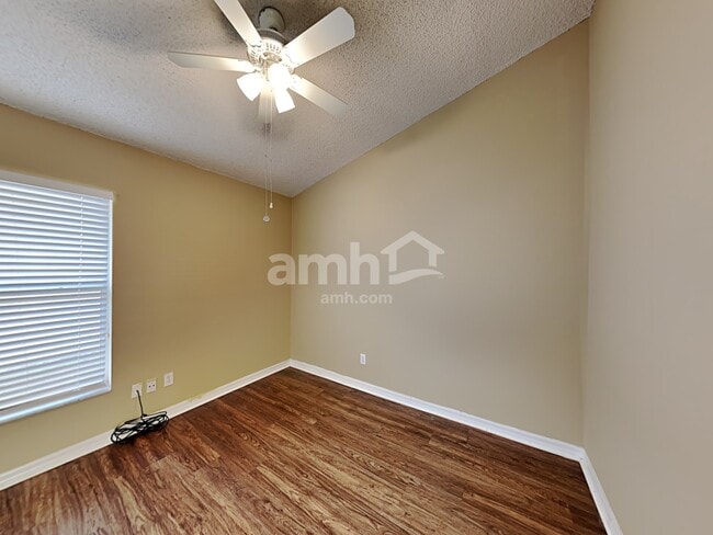 Building Photo - 12706 Parkbury Dr
