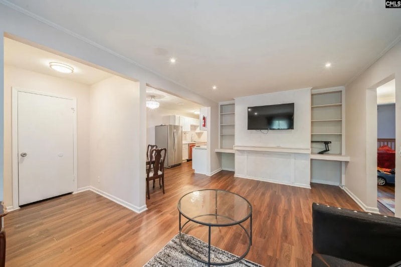 Building Photo - 1680 Horseshoe Dr