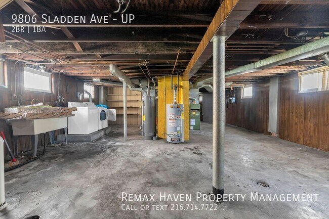 Building Photo - 9806 Sladden Ave