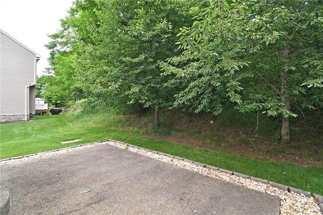 Building Photo - 2291 Flint Dr