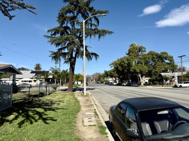 Building Photo - 729 S Towne Ave