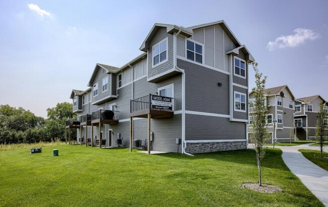Building Photo - 20875 South Ct