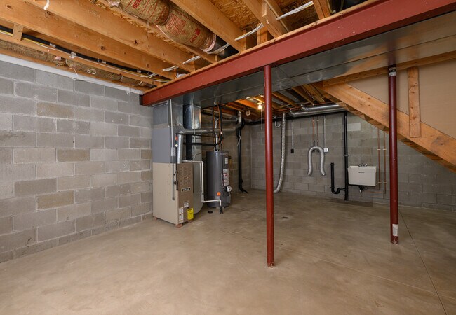 Building Photo - 347 Sheraton Dr NW