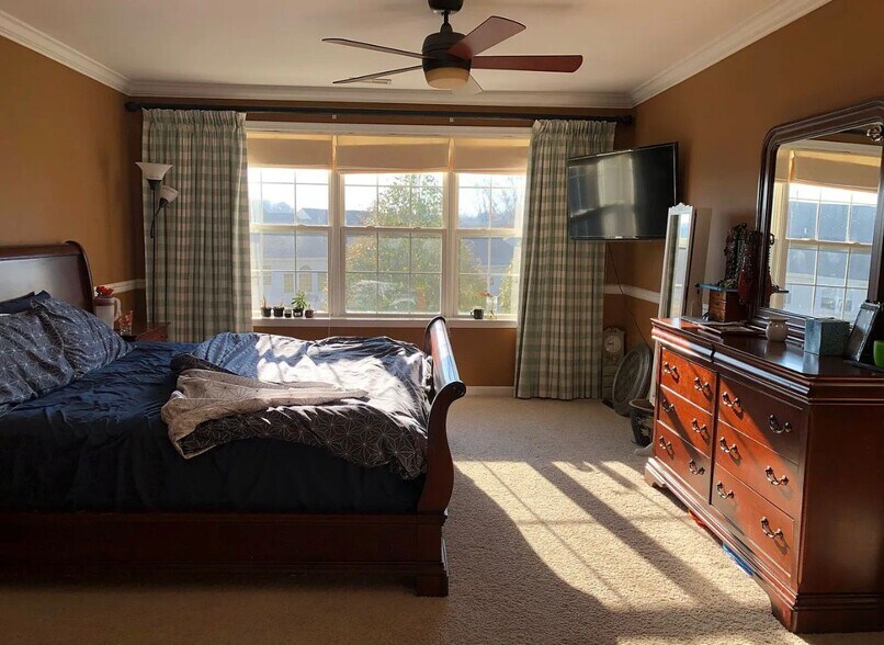 Building Photo - 9 Wharton Dr