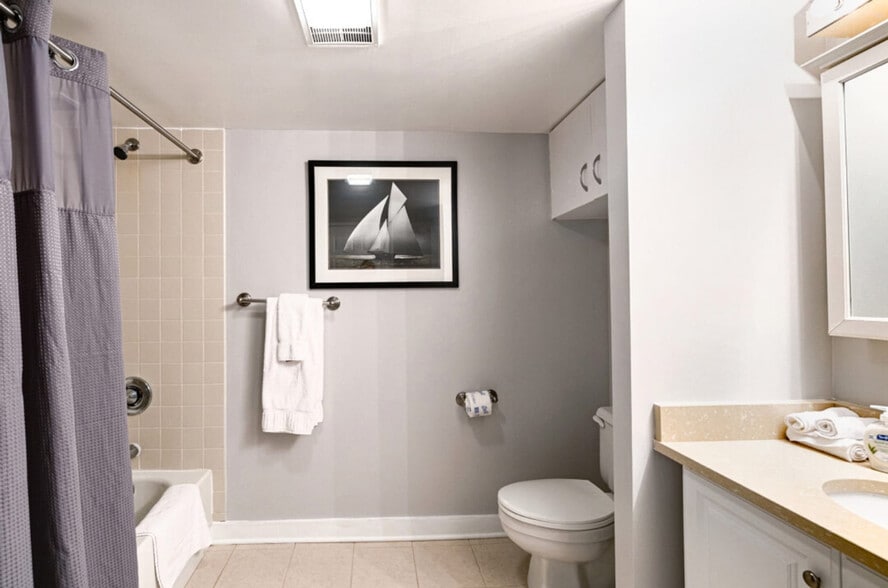 Building Photo - 127 Greyrock Pl