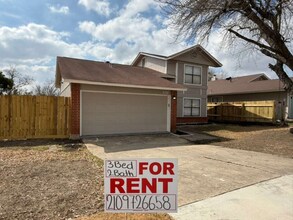 Building Photo - 8750 Shallow Ridge Dr