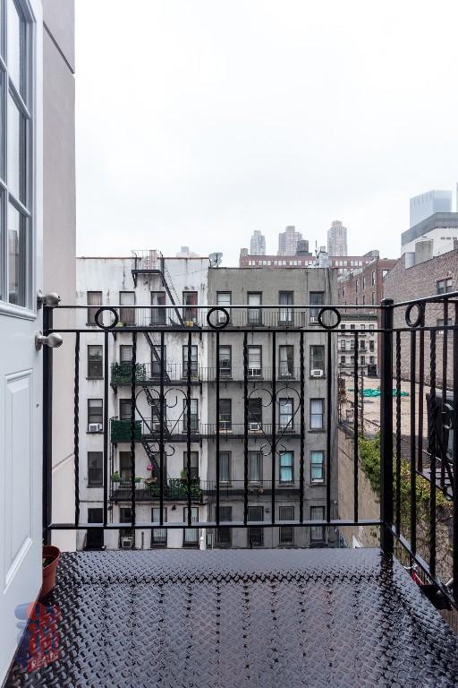 Building Photo - 437 W 53rd St