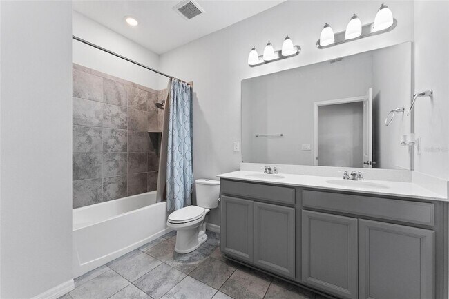 Building Photo - 34244 Radley Wy