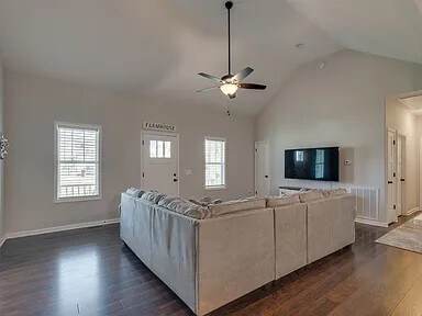 Building Photo - 2513 Warner Rd