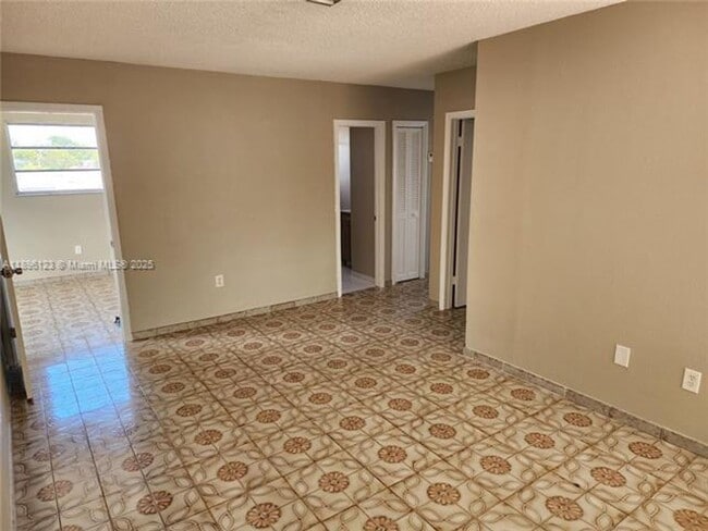 Building Photo - 74 E 17th St