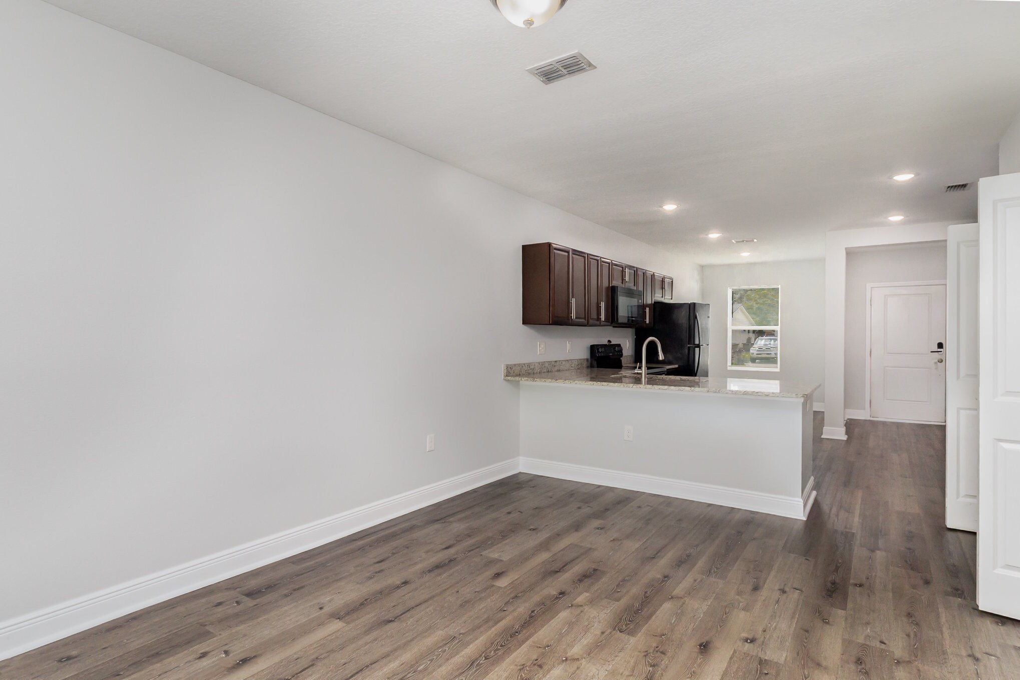 Building Photo - 774 Lucaya Dr