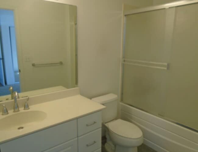 Building Photo - 3 Bedroom 3.5 Bath Covered garage at Nanea...