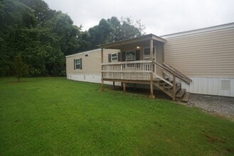 Building Photo - Spacious 2020 Clayton Home Awaits You just 1 mile to JSU!
