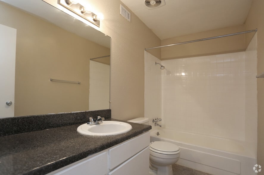 Interior Photo - RIVERBEND