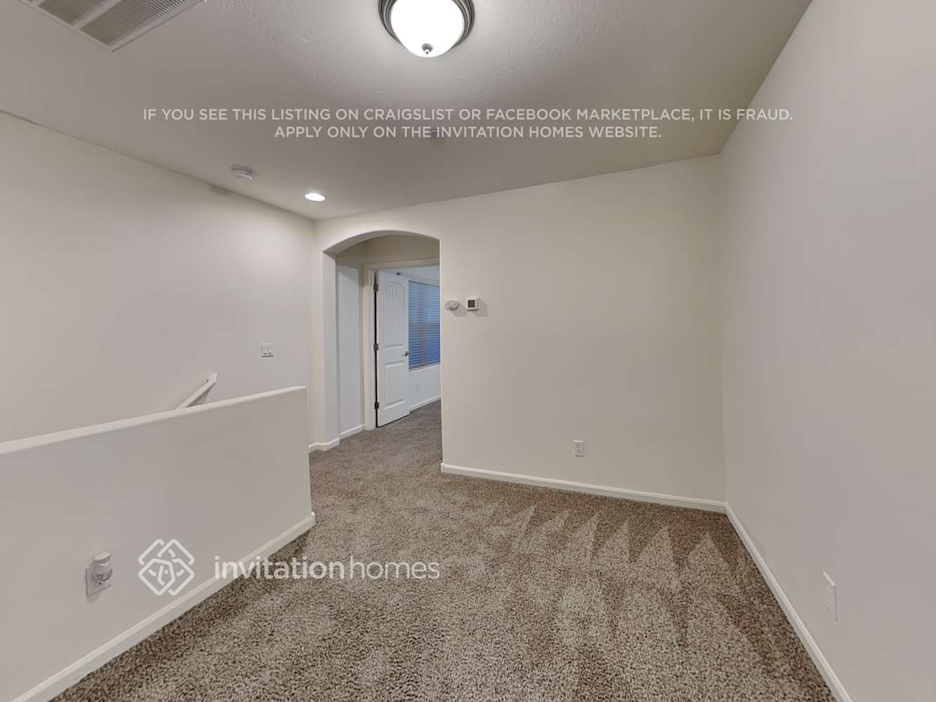 Building Photo - 1389 S Moccasin Trail
