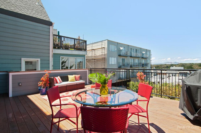 Building Photo - 270 Parnassus Ave