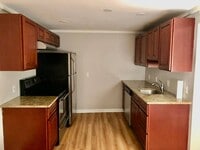 Building Photo - 418 N Darlington St