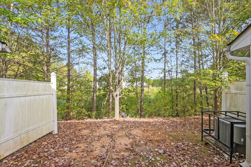 Building Photo - 3915 Waldrop Ln