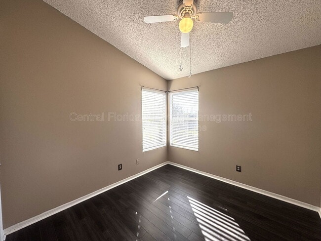 Building Photo - 2802 Curry Village Ln