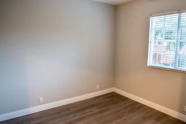 Building Photo - 7436 Briella Dr