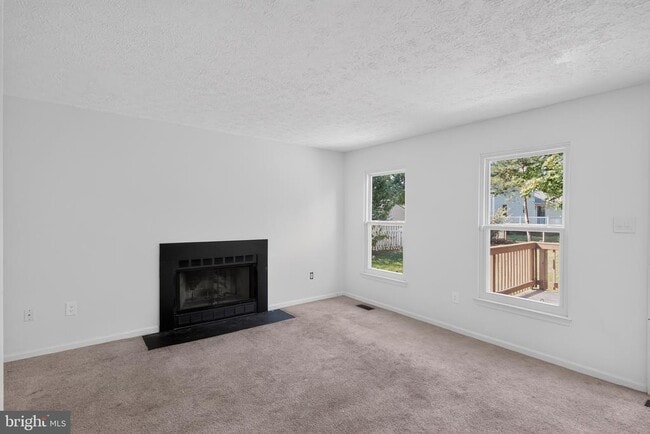 Building Photo - 2377 Tawny Dr