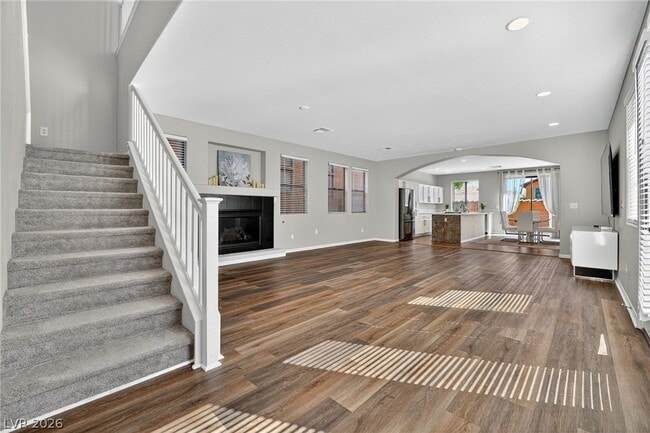 Building Photo - 3932 Bagua Ct