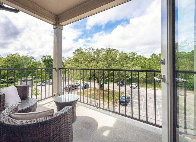 Building Photo - 2501 Bienville Blvd