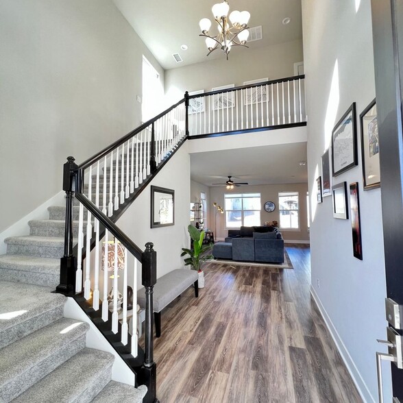 Building Photo - 199 Simmental Lp