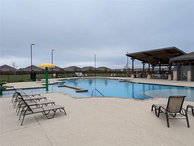 Building Photo - 619 Fisher Ln