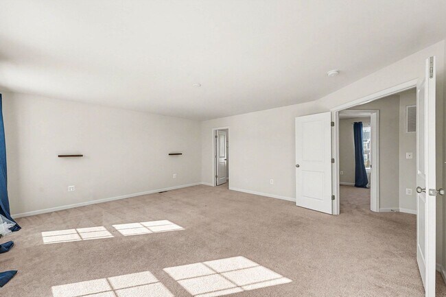 Building Photo - Luxurious Living Lewis Style: A Spacious 5-Bedroom Home with Modern Elegance