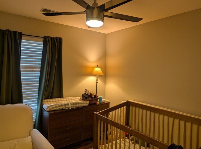 Building Photo - Leesburg Leisure