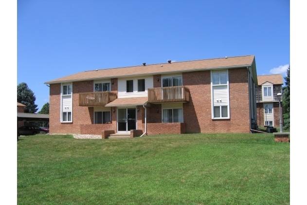 Primary Photo - 161 Wildwood Ct